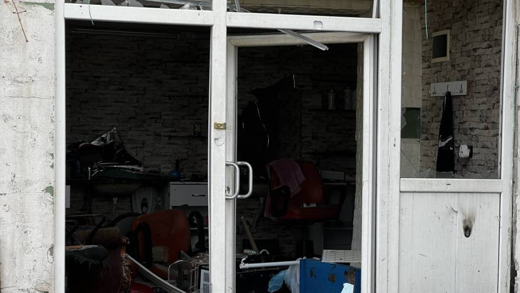 Kayseri'de çocuğa taciz iddiası mahalleliyi sokağa döktü: Hasar gün ağarınca ortaya çıktı 3